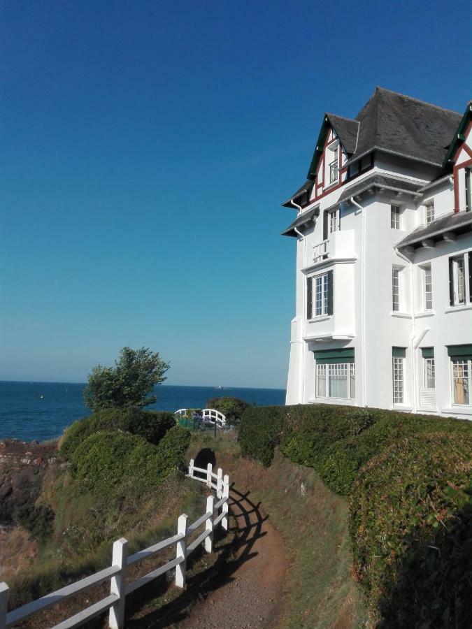 Villa De Villegiature A Сен-Ке-Портрию Екстериор снимка